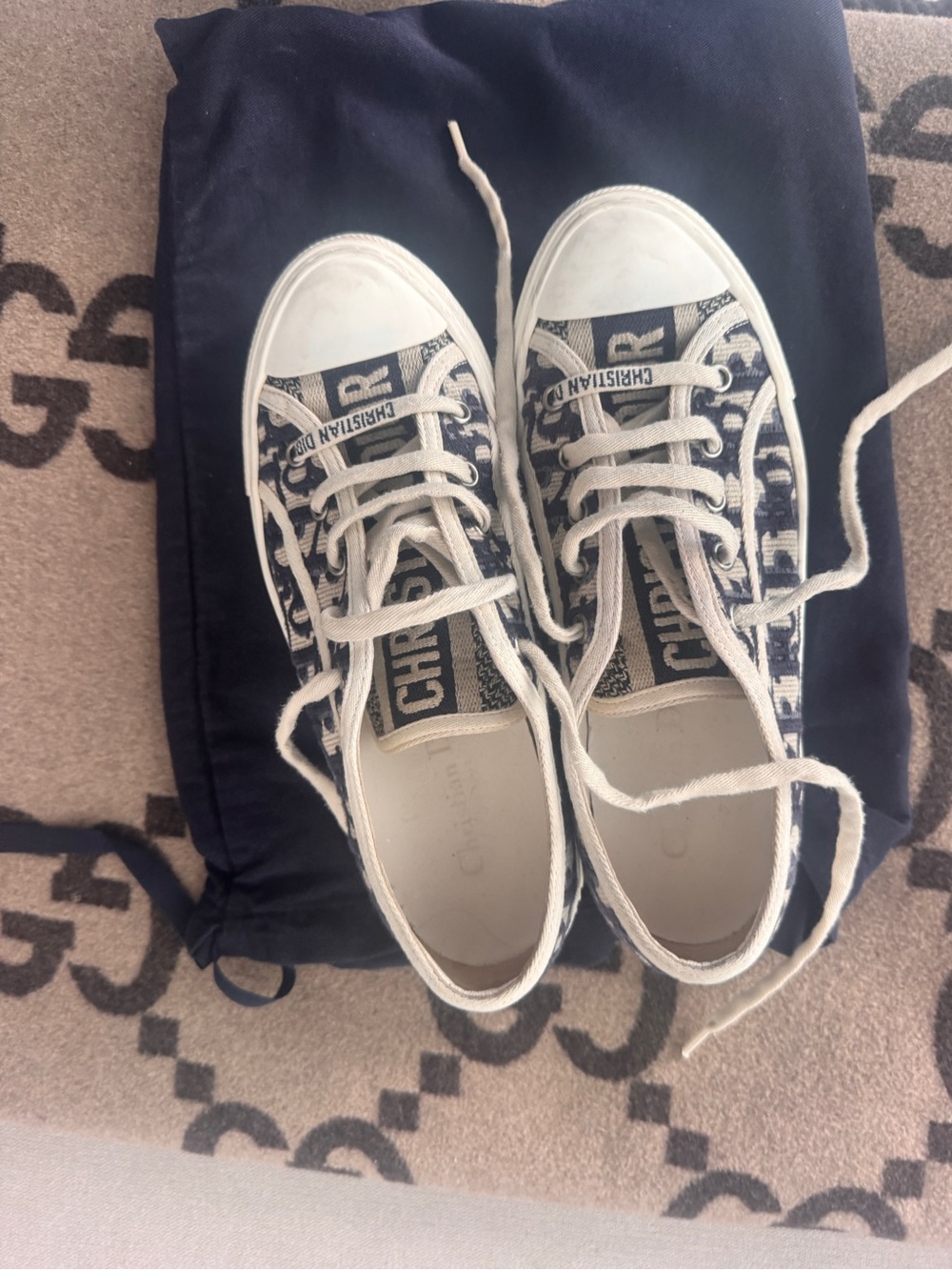 Dior Navy and White walk n Dior Logo Low-Top Sneakers - Picture 2 of 15